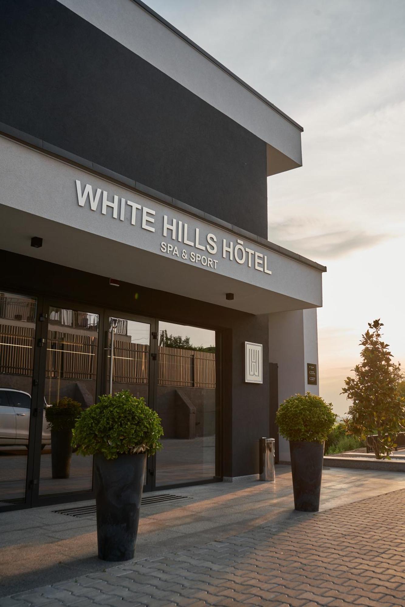 White Hills Hotel Spa&Sport Uzhhorod Εξωτερικό φωτογραφία